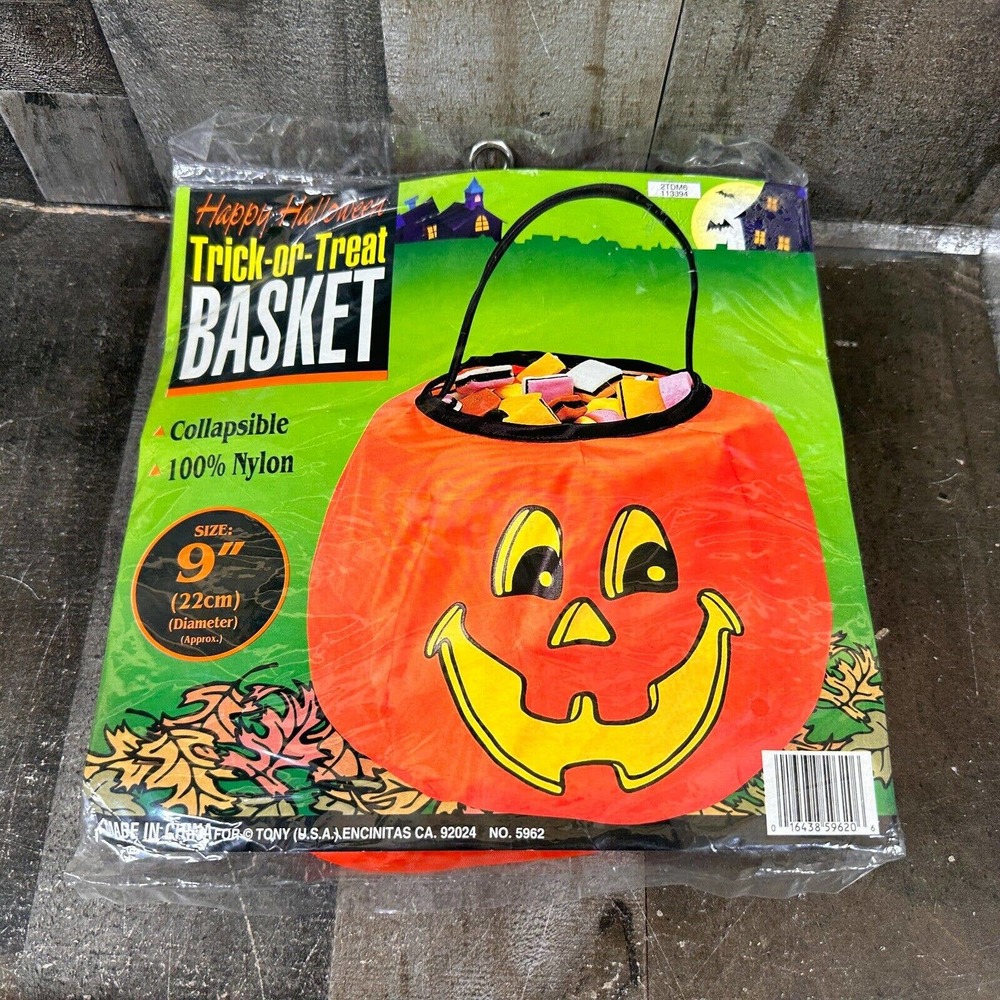 New Halloween Pumpkin Jack O’ Lantern Collapsible Trick Or Treat Bag VTG Nylon